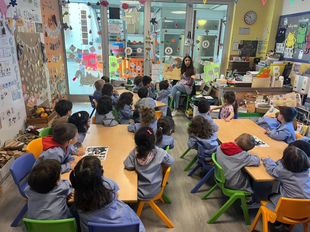 I3: Discovering toys!